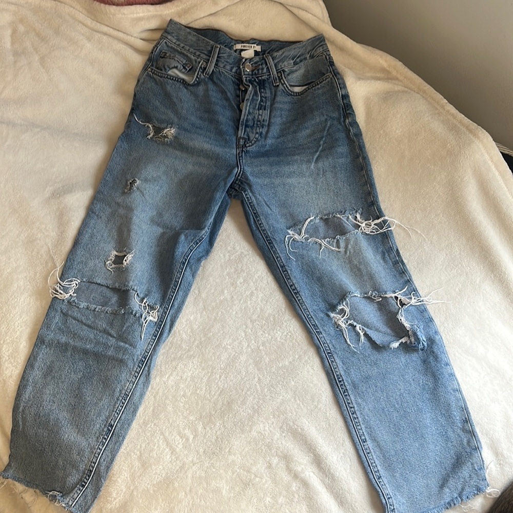 Cute Boyfriend Ripped Jeans